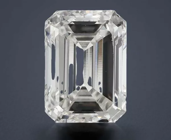2.16 Carat · H · VVS2 Rare Carat Ideal Cut