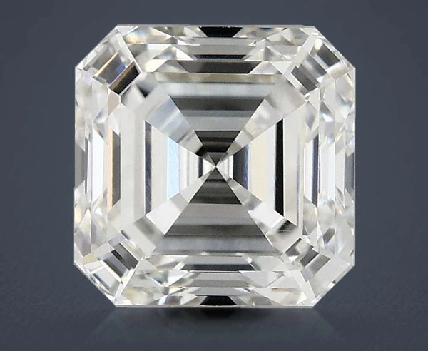1.57 Carat · F · VVS2 Rare Carat Ideal Cut