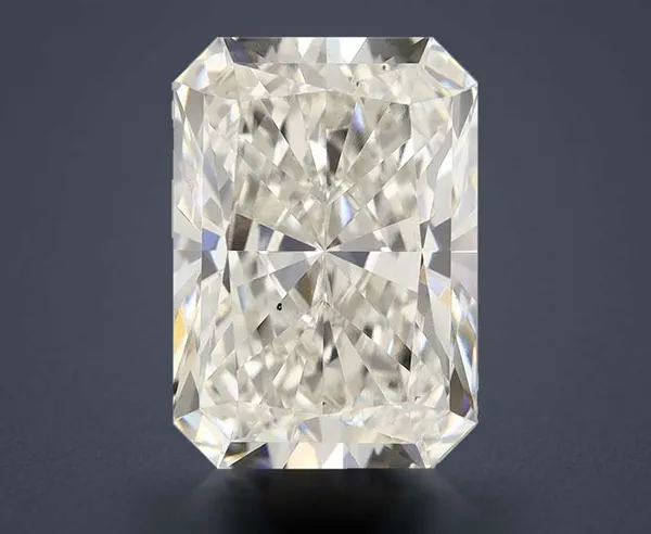 5.24 Carat · H · VS2 Rare Carat Ideal Cut