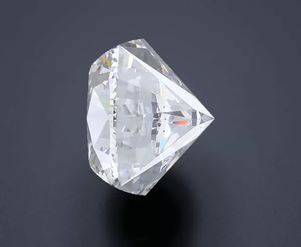 7.01 Carat · D · VS1 excellent Cut