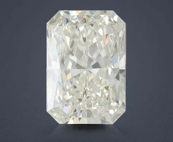7.39 Carat · G · VS1 Rare Carat Ideal Cut