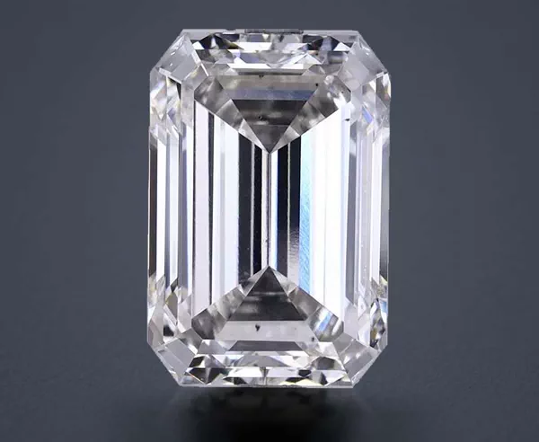6.41 Carat · G · VS2 Rare Carat Ideal Cut