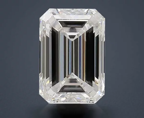 5.04 Carat · E · VS2 Rare Carat Ideal Cut