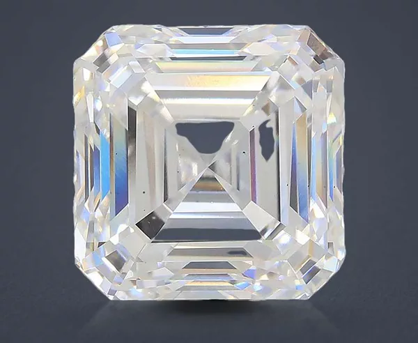 8.01 Carat · E · VS1 Rare Carat Ideal Cut