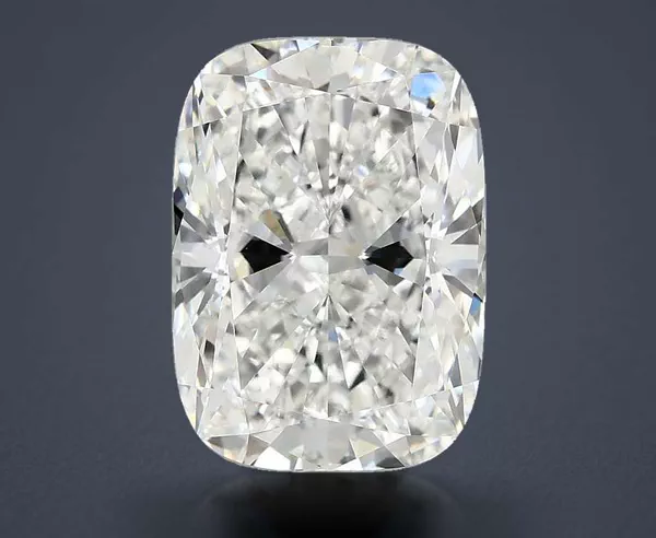 5.19 Carat · F · VVS2 Rare Carat Ideal Cut