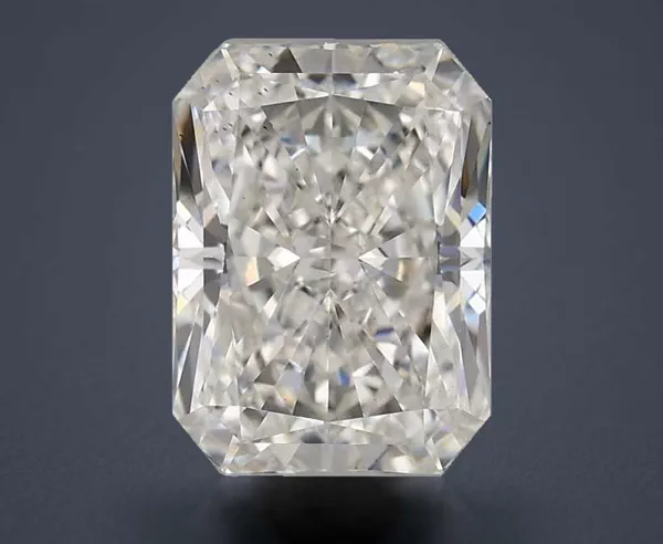 2.22 Carat · F · VS2 Rare Carat Ideal Cut
