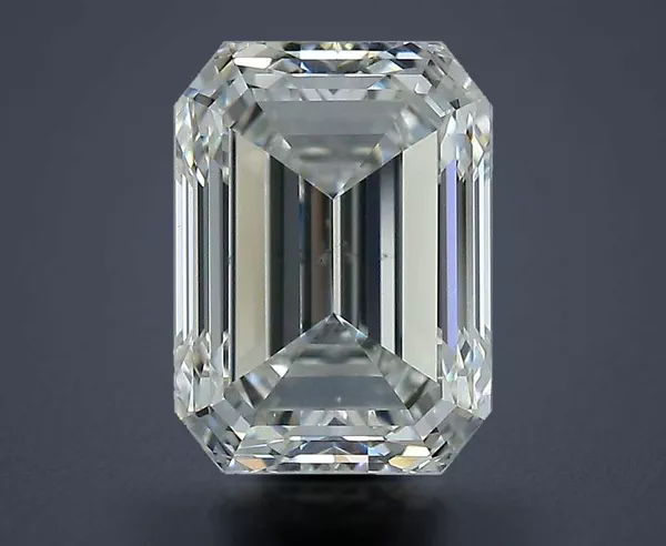 2.8 Carat · G · VS2 Rare Carat Ideal Cut