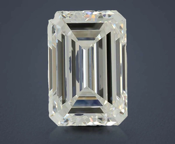 5.52 Carat · E · VVS2 Rare Carat Ideal Cut