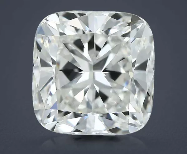 0.75 Carat · G · VVS2 excellent Cut