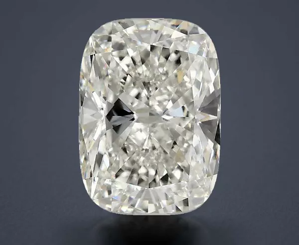 3.05 Carat · G · VS1 Rare Carat Ideal Cut