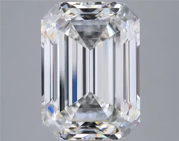 4.53 Carat · F · VS2 Rare Carat Ideal Cut