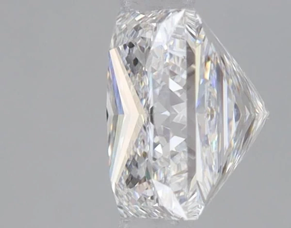 1.53 Carat · E · VS2 Rare Carat Ideal Cut