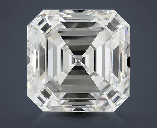 2.05 Carat · E · VS1 Rare Carat Ideal Cut