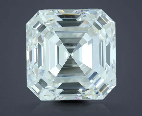 8.03 Carat · E · VS1 Rare Carat Ideal Cut