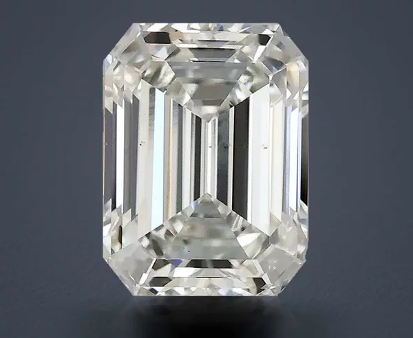 2.49 Carat · F · VS2 Rare Carat Ideal Cut