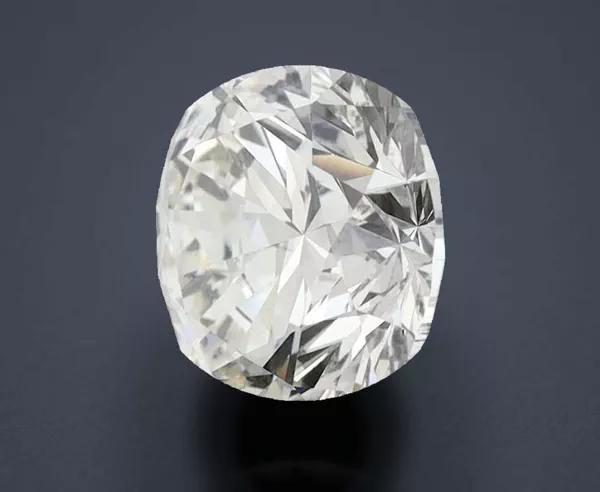 2.55 Carat · H · VVS2 Rare Carat Ideal Cut