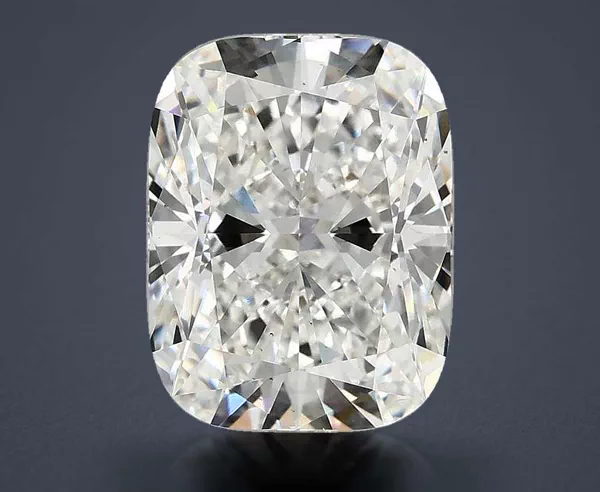 4.03 Carat · E · VS2 Rare Carat Ideal Cut