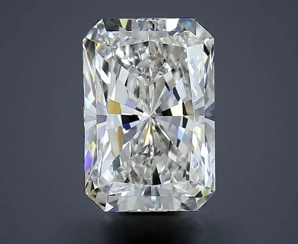 2.4 Carat · G · VS2 Rare Carat Ideal Cut