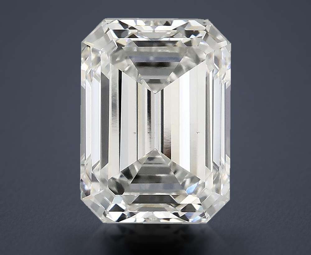 4 Carat · G · VS1 Rare Carat Ideal Cut
