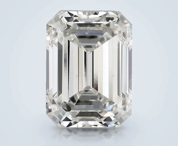 4 Carat · G · VS1 Rare Carat Ideal Cut