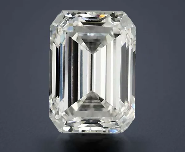 2.58 Carat · G · VS1 Rare Carat Ideal Cut