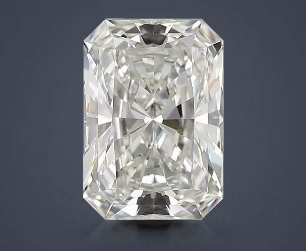 4.02 Carat · G · VS1 Rare Carat Ideal Cut