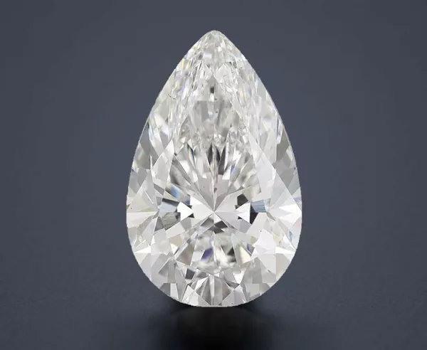 6.2 Carat · E · VS2 Rare Carat Ideal Cut