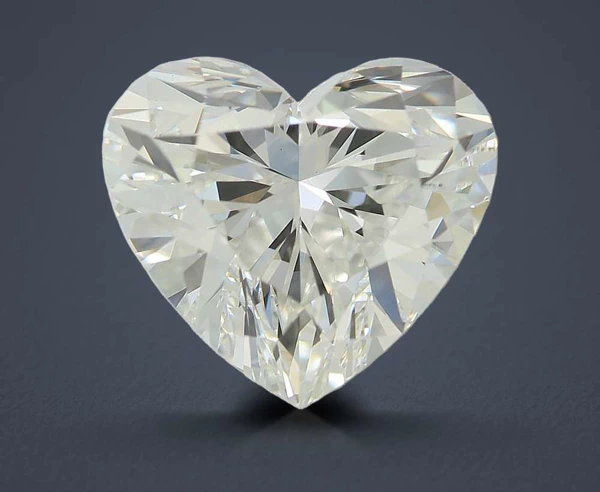 4.07 Carat · E · VVS2 Rare Carat Ideal Cut