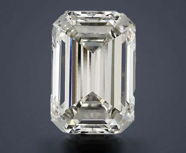 2.59 Carat · H · VS1 Rare Carat Ideal Cut
