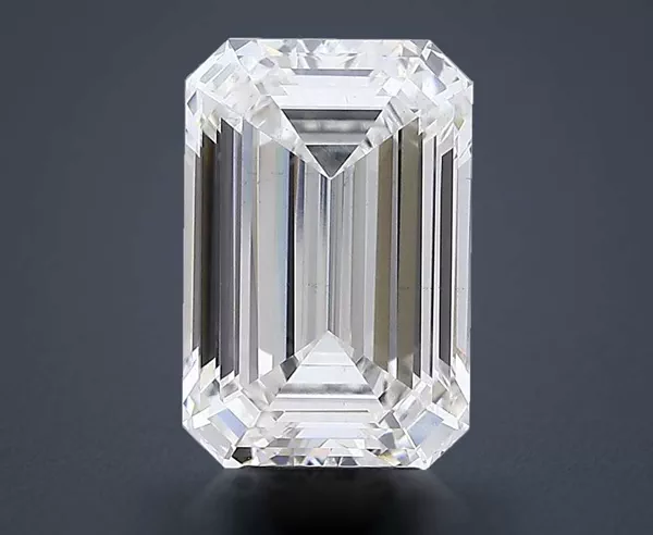 5.52 Carat · F · VS2 Rare Carat Ideal Cut