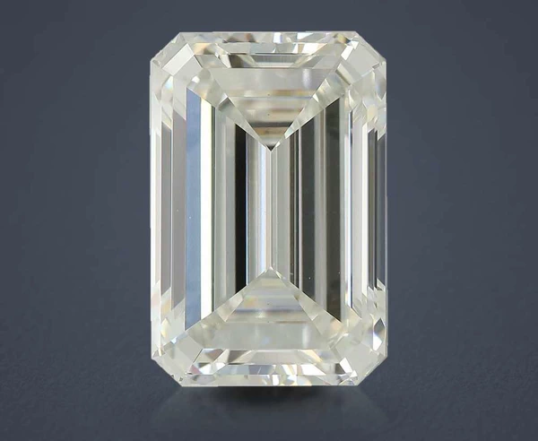 6.07 Carat · G · VS1 Rare Carat Ideal Cut