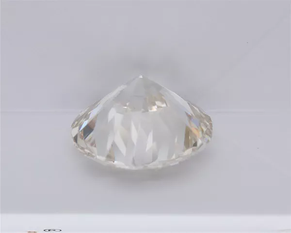 20.04 Carat · I · VS1 Rare Carat Ideal Cut