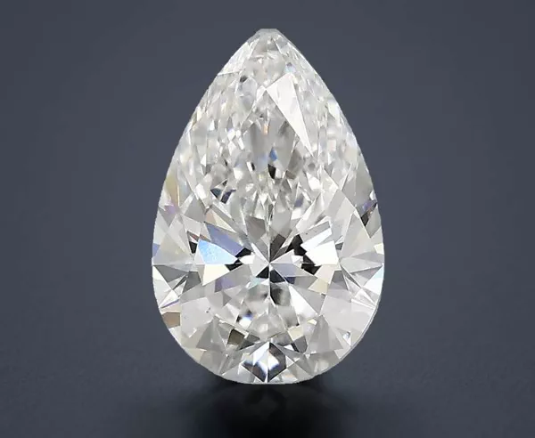 1.06 Carat · D · VS2 Rare Carat Ideal Cut