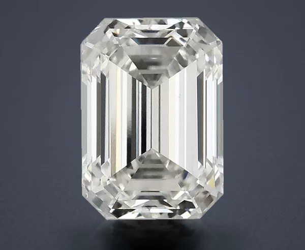 2.59 Carat · G · VS1 Rare Carat Ideal Cut