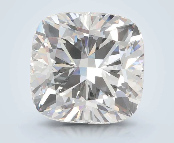 5.04 Carat · D · VVS2 Rare Carat Ideal Cut