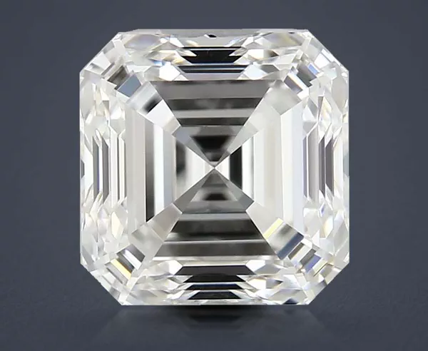 0.82 Carat · F · IF Rare Carat Ideal Cut