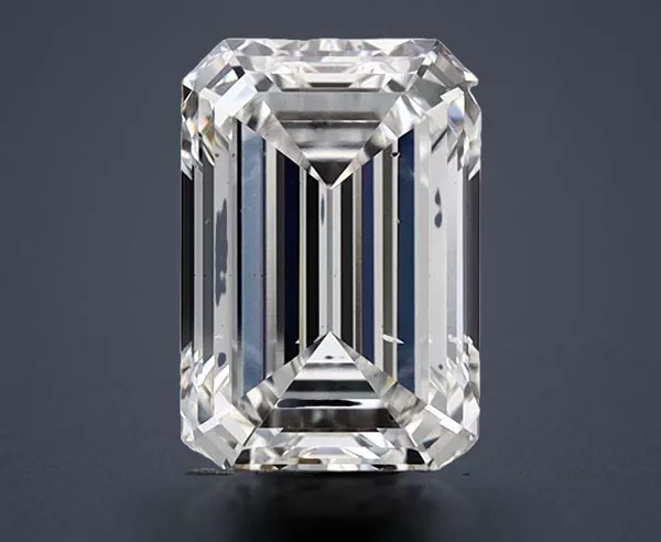 2 Carat · E · SI1 Rare Carat Ideal Cut