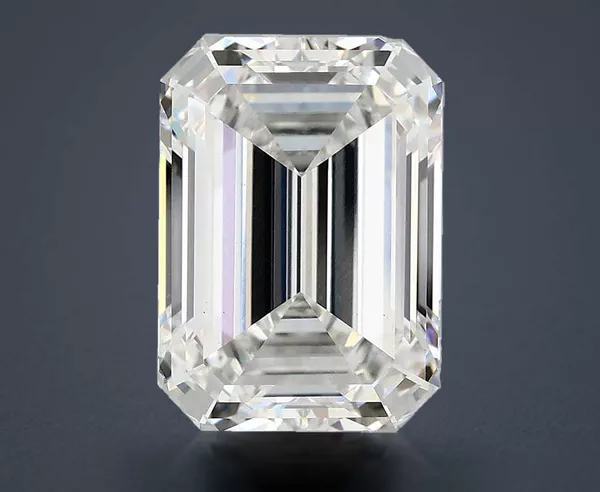 4.66 Carat · E · VS1 Rare Carat Ideal Cut