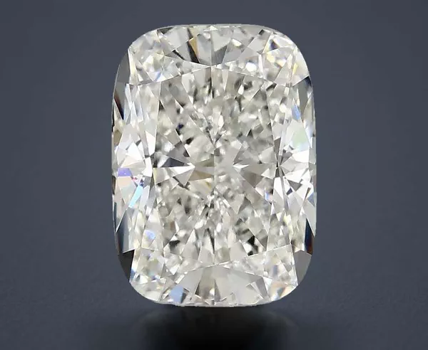 3.01 Carat · F · VVS2 Rare Carat Ideal Cut