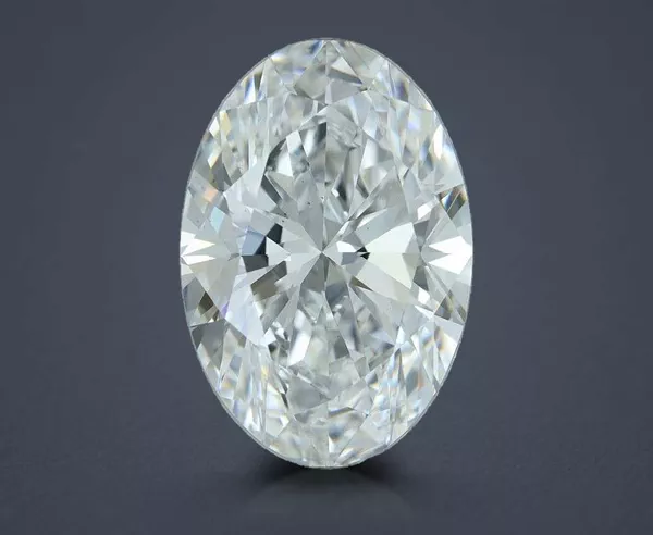 5.52 Carat · E · VS2 Rare Carat Ideal Cut