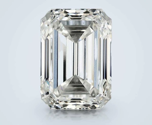 3.47 Carat · G · VS2 Rare Carat Ideal Cut