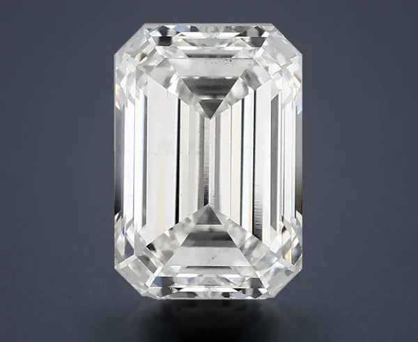 2.09 Carat · F · VS2 Rare Carat Ideal Cut