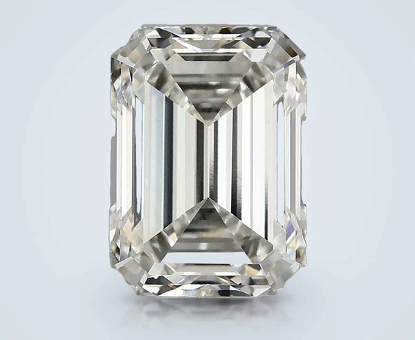 4.04 Carat · G · VVS2 Rare Carat Ideal Cut