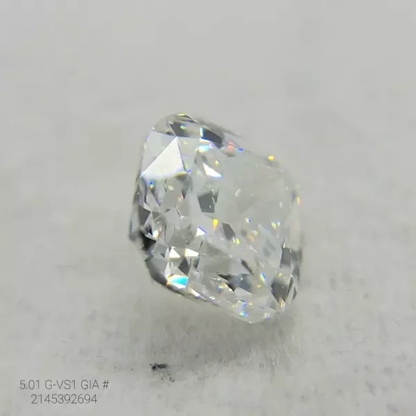 5.01 Carat · G · VS1 very good Cut