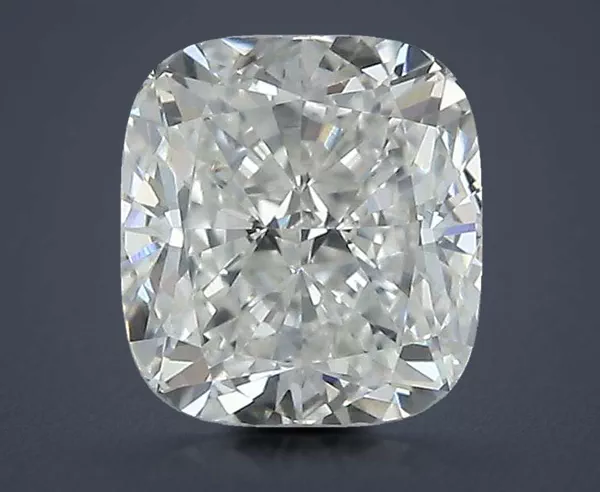 0.81 Carat · G · VS2 Rare Carat Ideal Cut