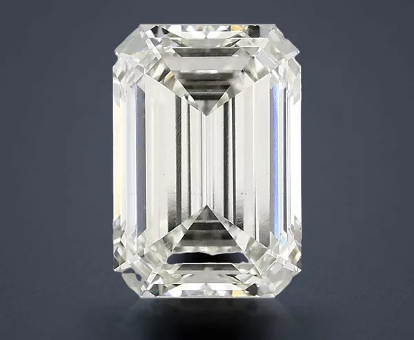 2.59 Carat · H · VS1 Rare Carat Ideal Cut