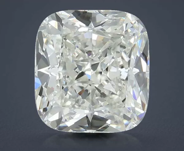0.83 Carat · I · VS1 Rare Carat Ideal Cut