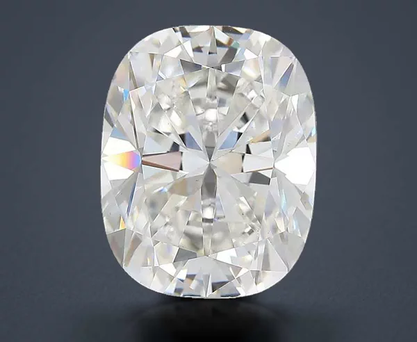 5.06 Carat · F · VS1 Rare Carat Ideal Cut