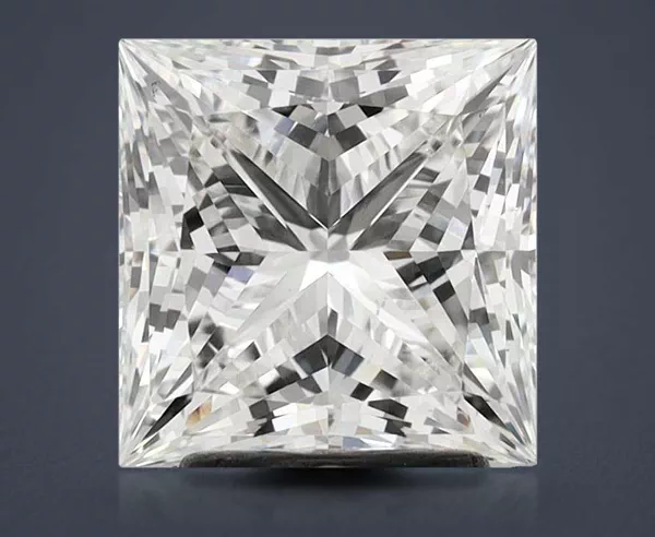 3.04 Carat · G · VVS2 Rare Carat Ideal Cut
