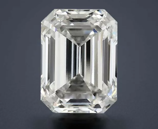 5 Carat · F · VS2 Rare Carat Ideal Cut